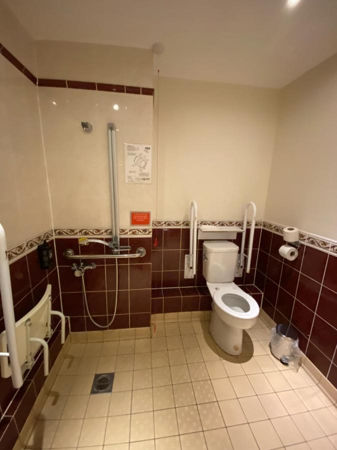 Ibis Budget Bromsgrove Esterno foto