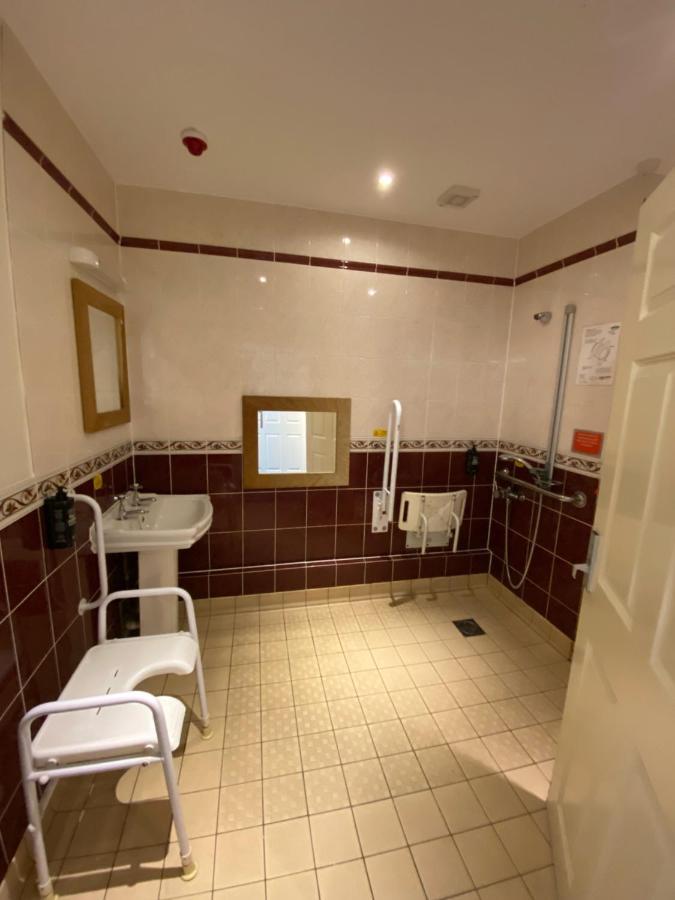 Ibis Budget Bromsgrove Esterno foto