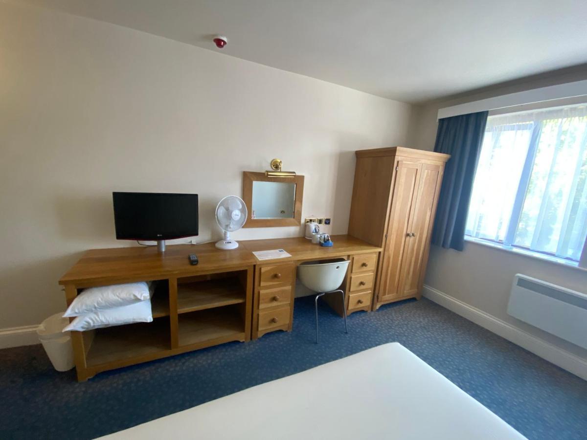 Ibis Budget Bromsgrove Esterno foto